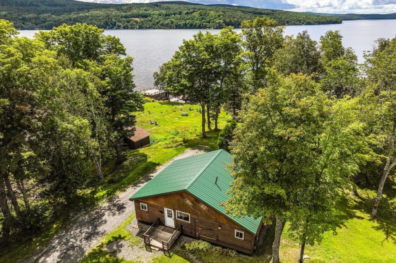 Rustic Cabin Retreat On Rangeley Lake! Экстерьер фото