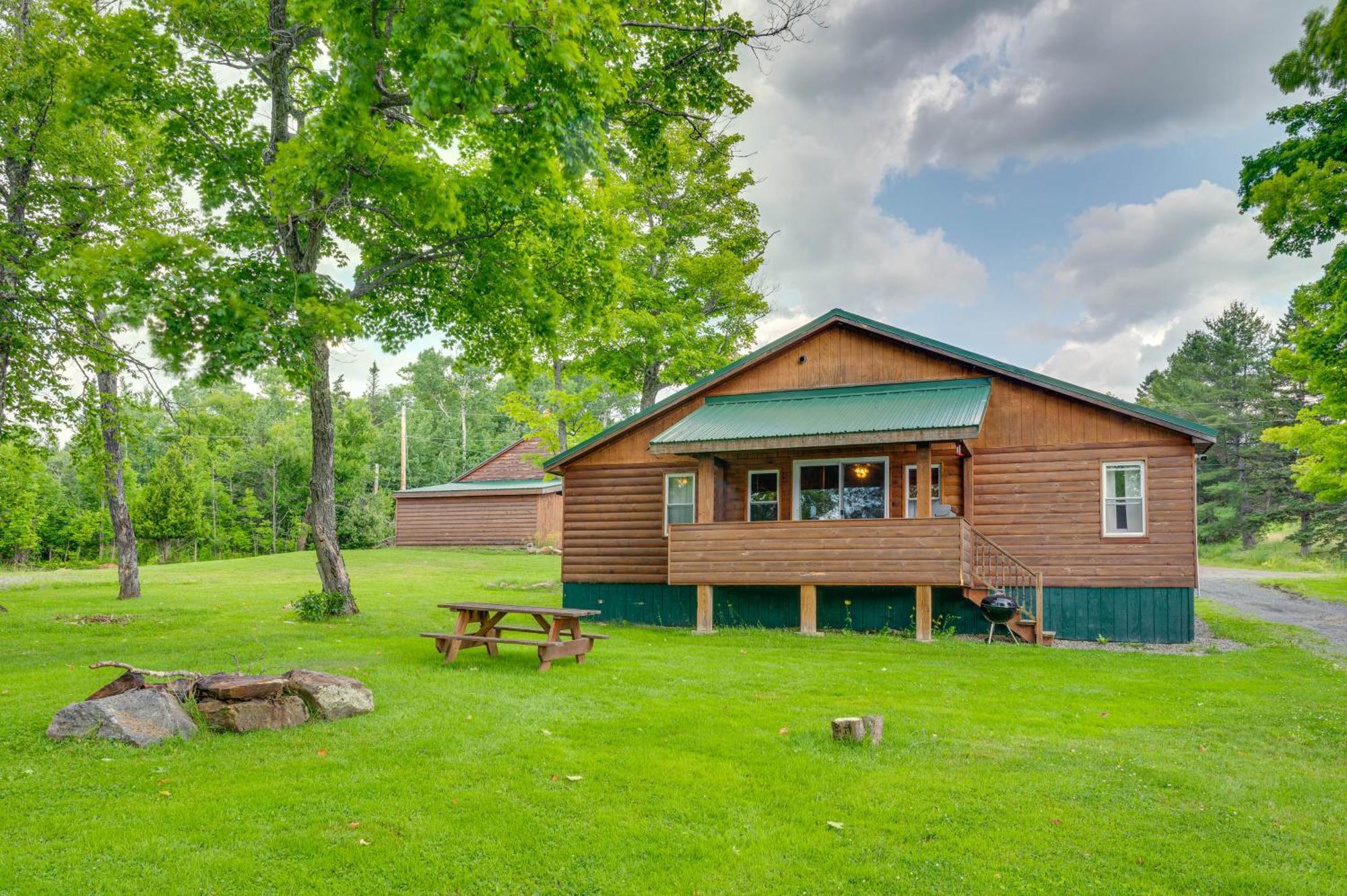 Rustic Cabin Retreat On Rangeley Lake! Экстерьер фото